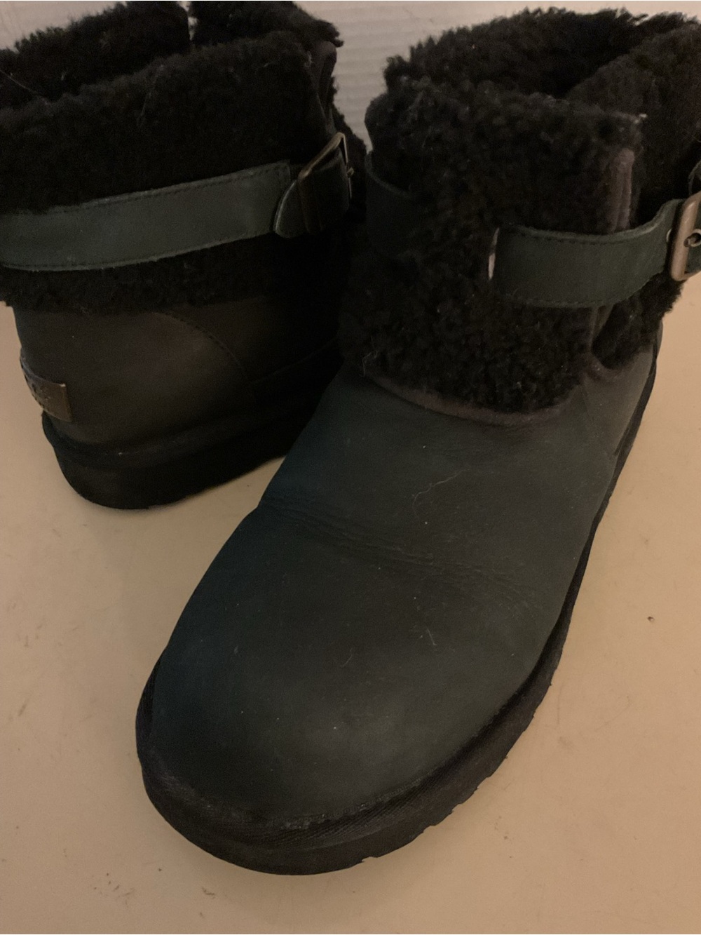 UGG women Black leather shearling shirt classic boots US 10